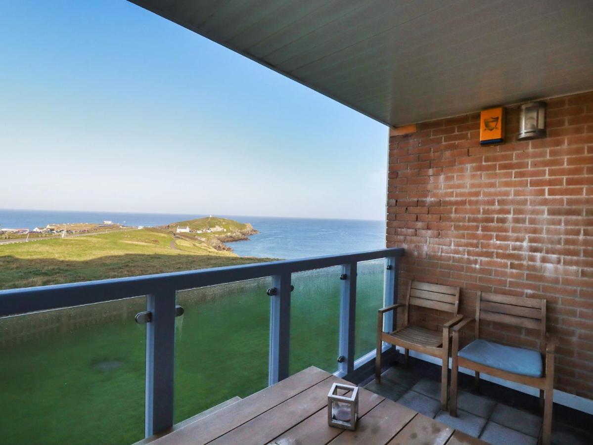Apartment 9 Headland Point